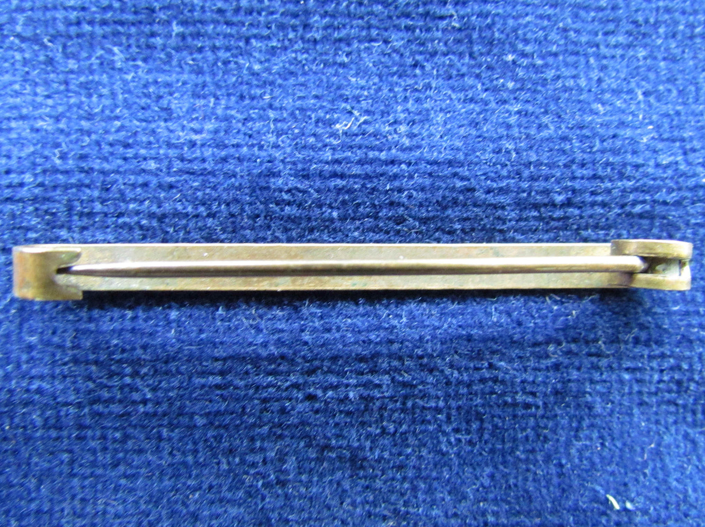 Yellow Metal Tie Bar / Bar Brooch