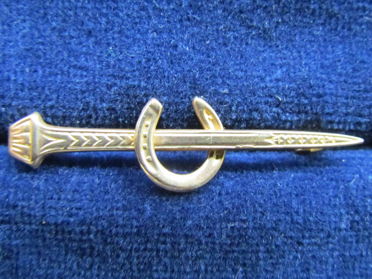 Australian Rodd 9ct Gold Horseshoe On Nail Bar Brooch