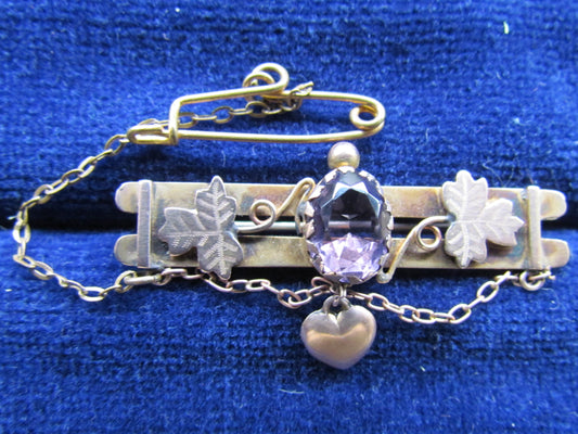 9ct Gold Double Bar Brooch Set With An Amethyst Having A Heart Shaped Drop And Safety Chain
