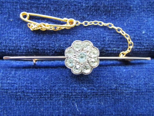 9ct Gold Bar Brooch Having 9 Flower Set Quartz Stones And Safety Chain