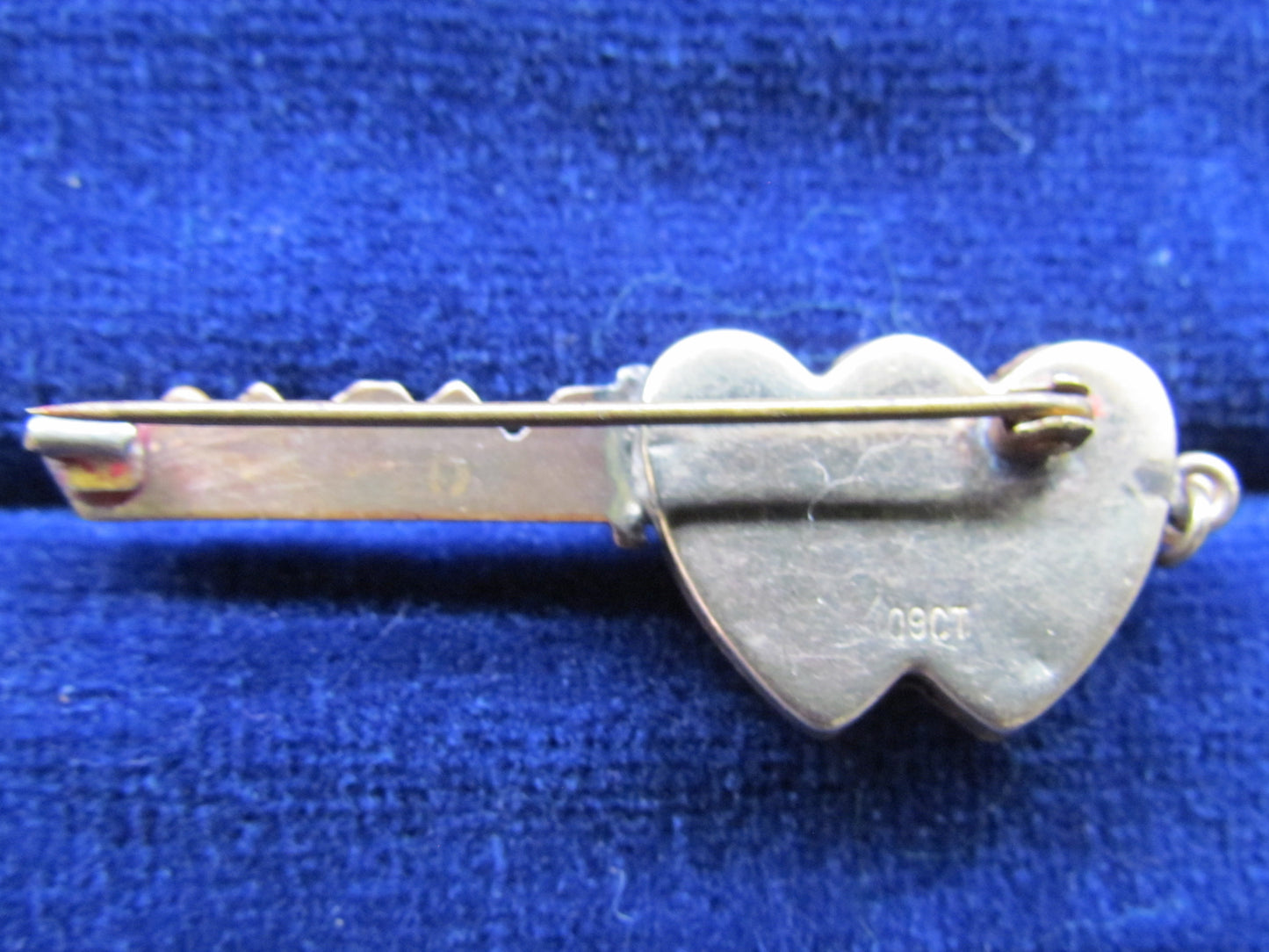 Gold Plated Double Heart Locket Key Bar Brooch Set With Quartz 1/10 9ct
