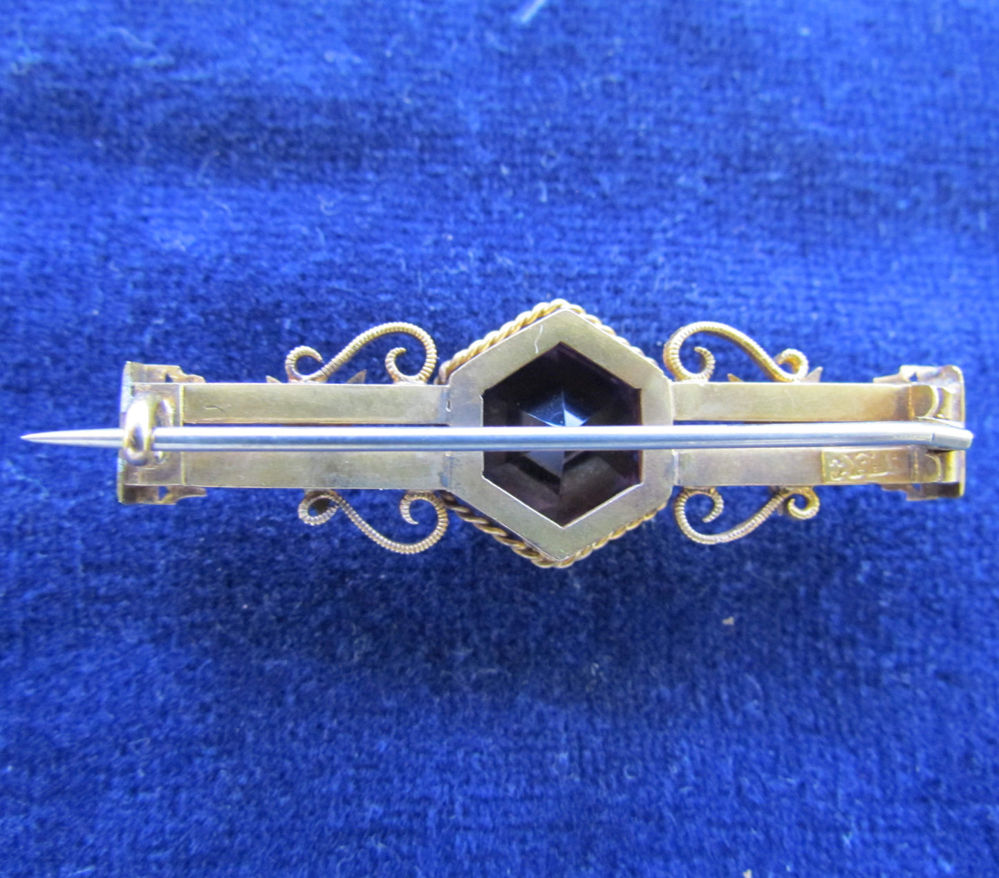 9ct Gold Bar Brooch Set with Seed Pearls In Stars And A Claw Set Amethyst Hallmarked Birmingham