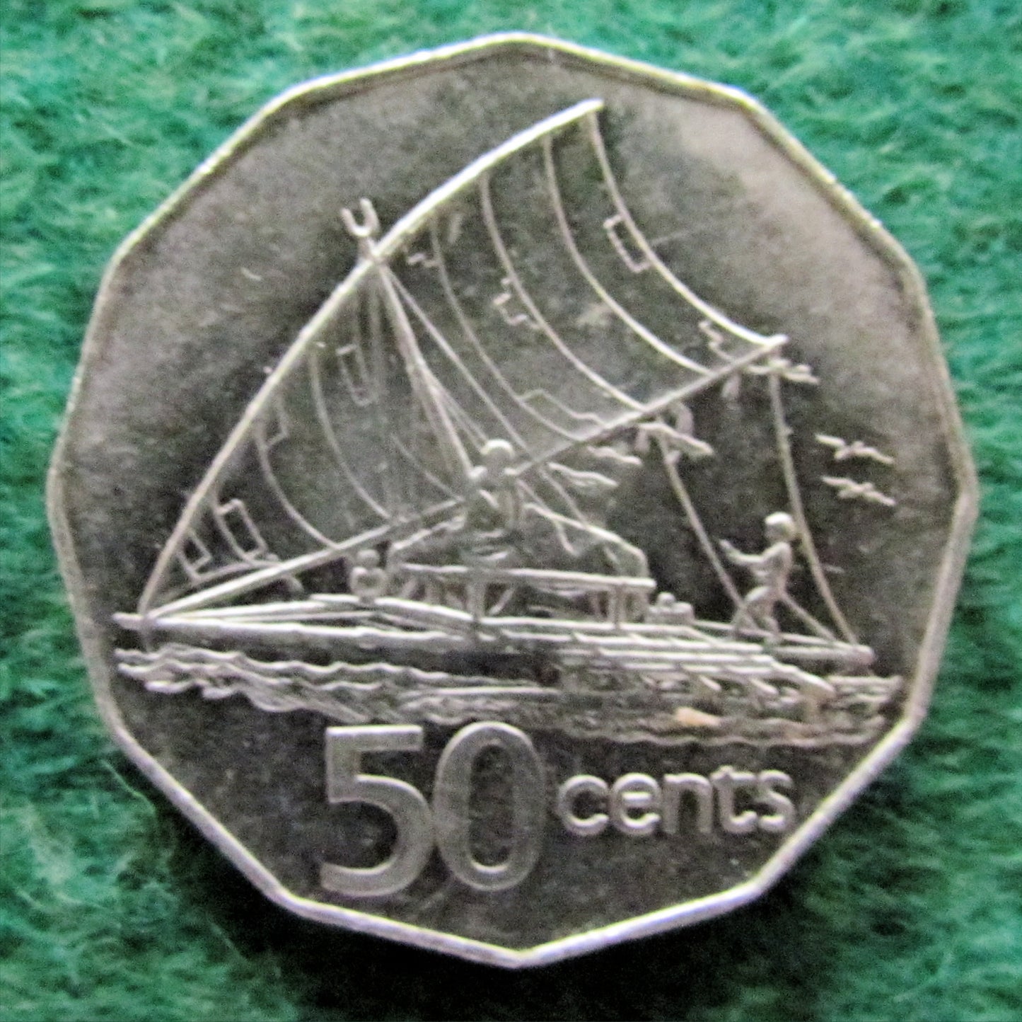 Fiji 1997 50 Cent Queen Elizabeth Coin - Circulated