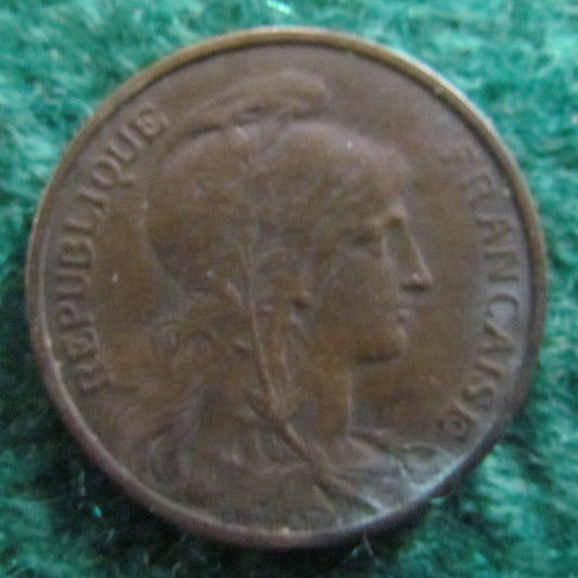 French 1913 5 Centimes Coin