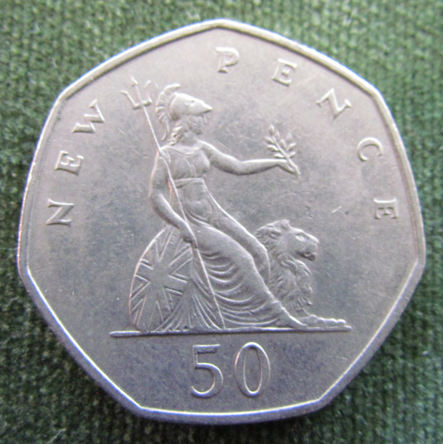 GB British UK English 1969 50 New Pence Queen Elizabeth II Coin