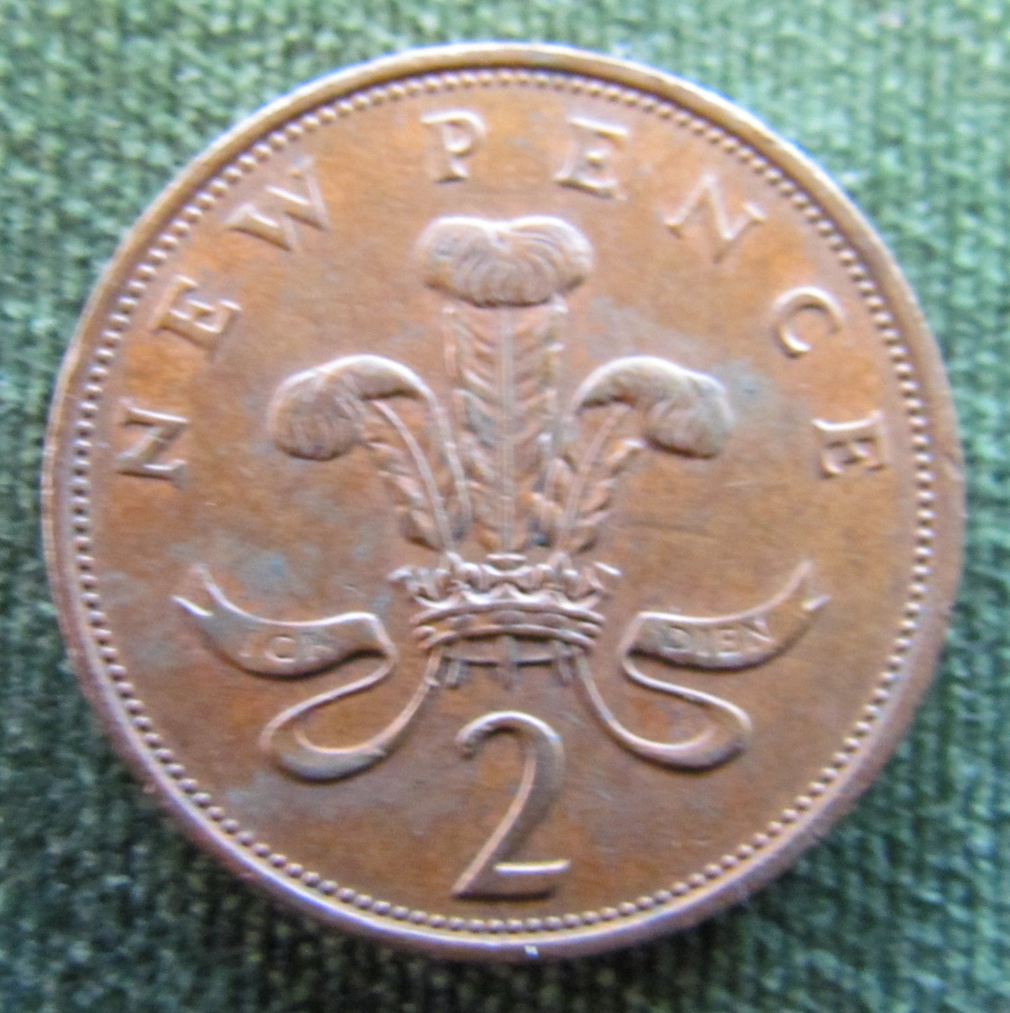 GB British UK English 1975 2 New Pence Queen Elizabeth II Coin