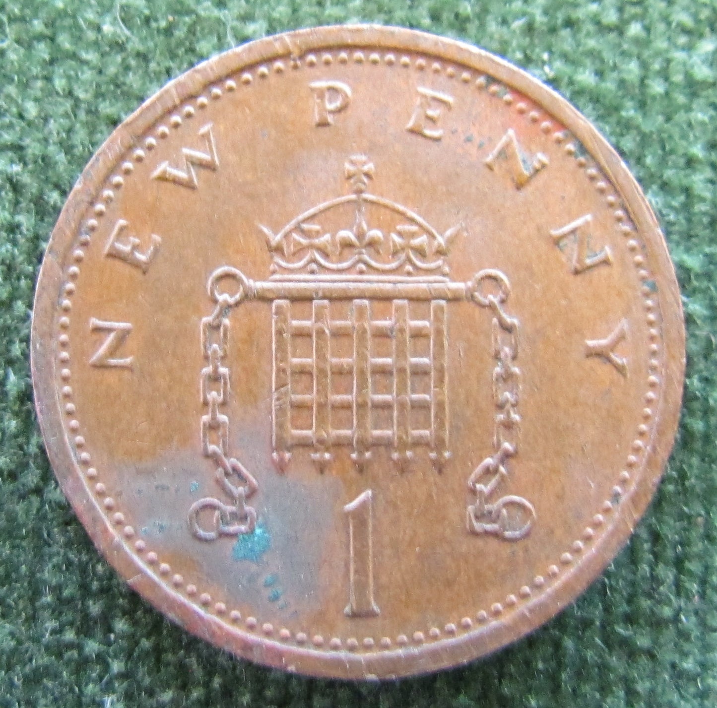 GB British UK English 1976 1 New Penny Queen Elizabeth II Coin