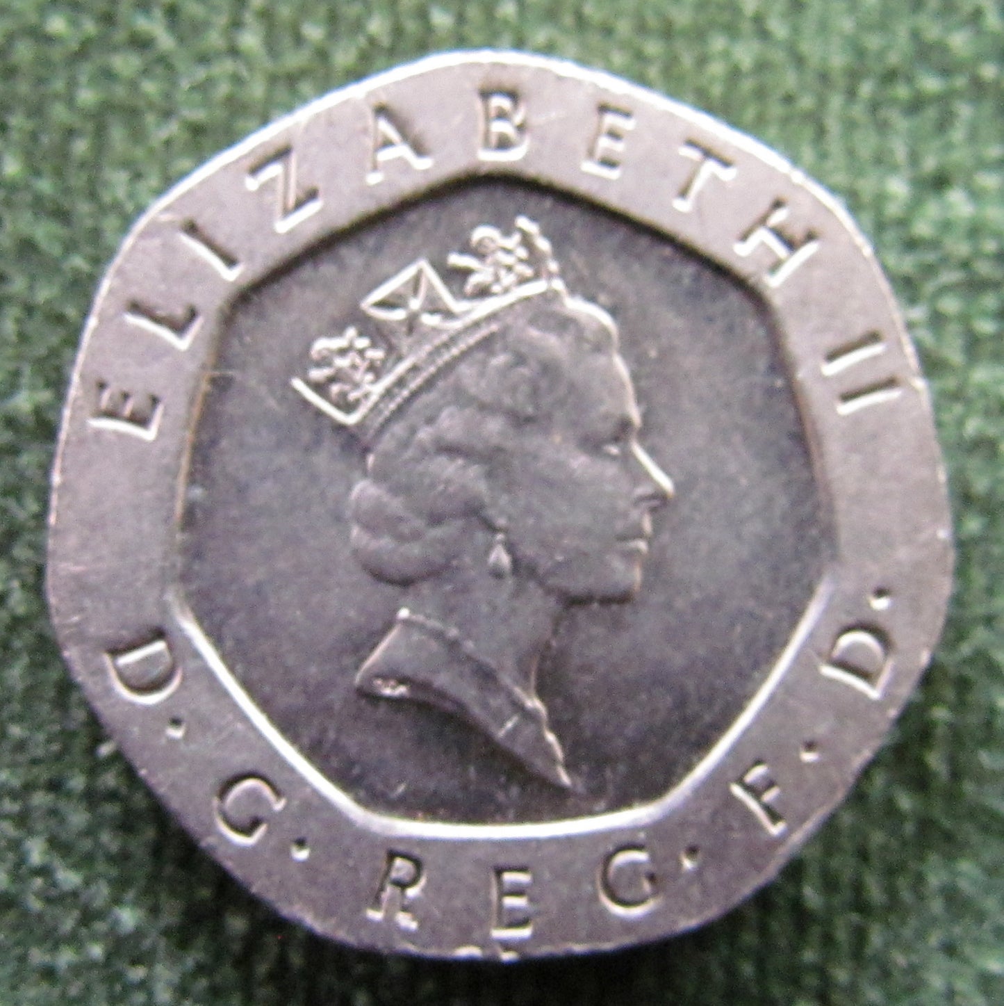 GB British UK English 1988 20 New Pence Queen Elizabeth II Coin