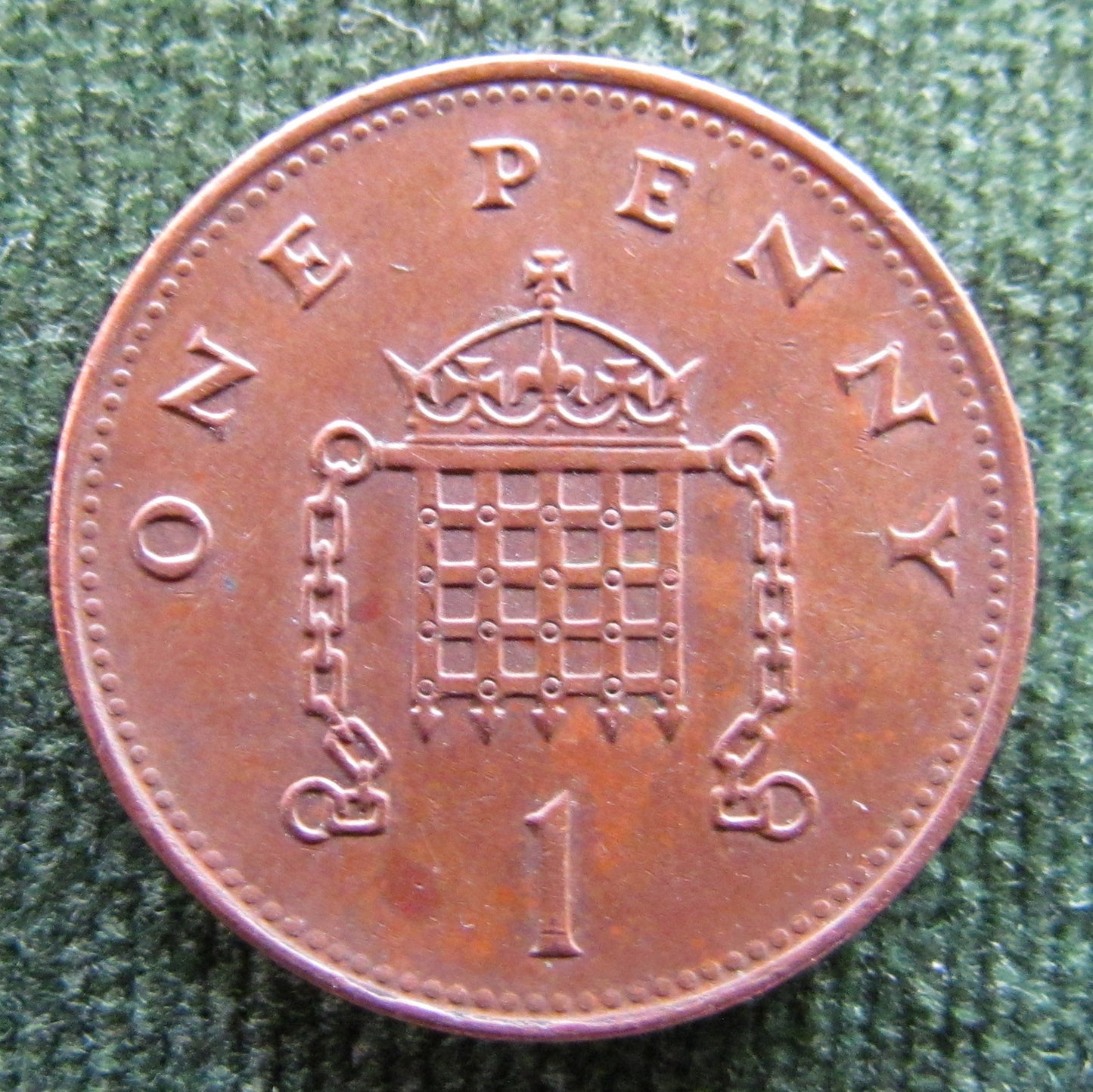 GB British UK English 1995 1 Penny Queen Elizabeth II Coin