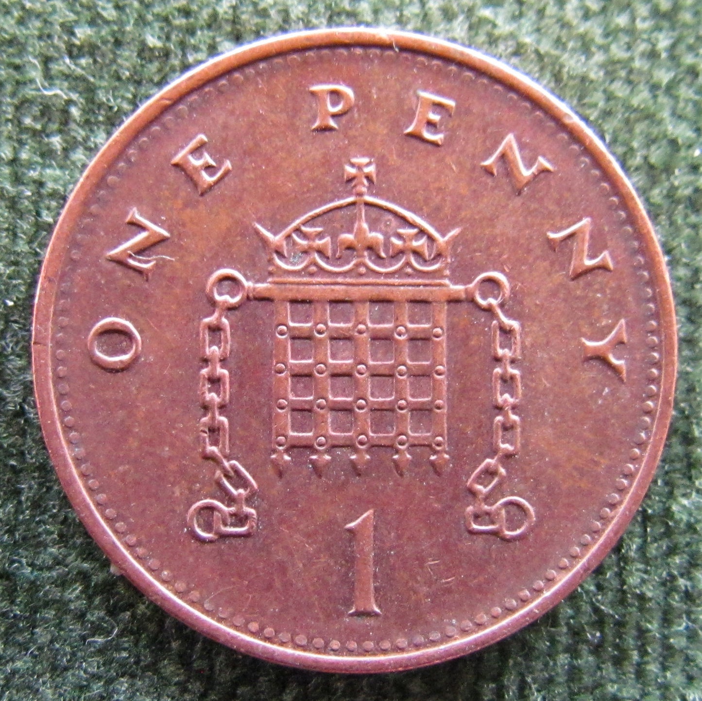 GB British UK English 1996 1 Penny Queen Elizabeth II Coin