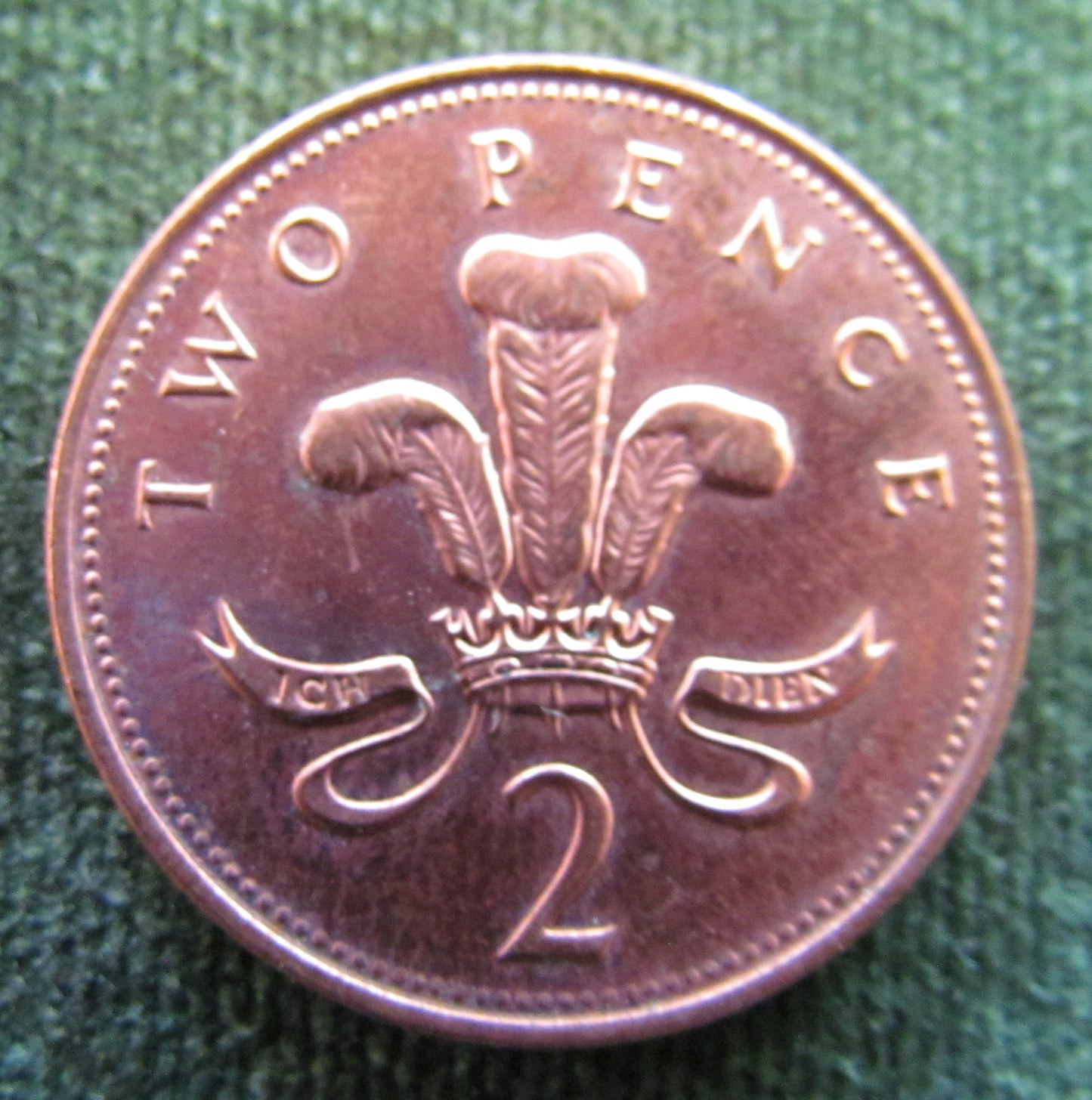 GB British UK English 2000 2 New Pence Queen Elizabeth II Coin