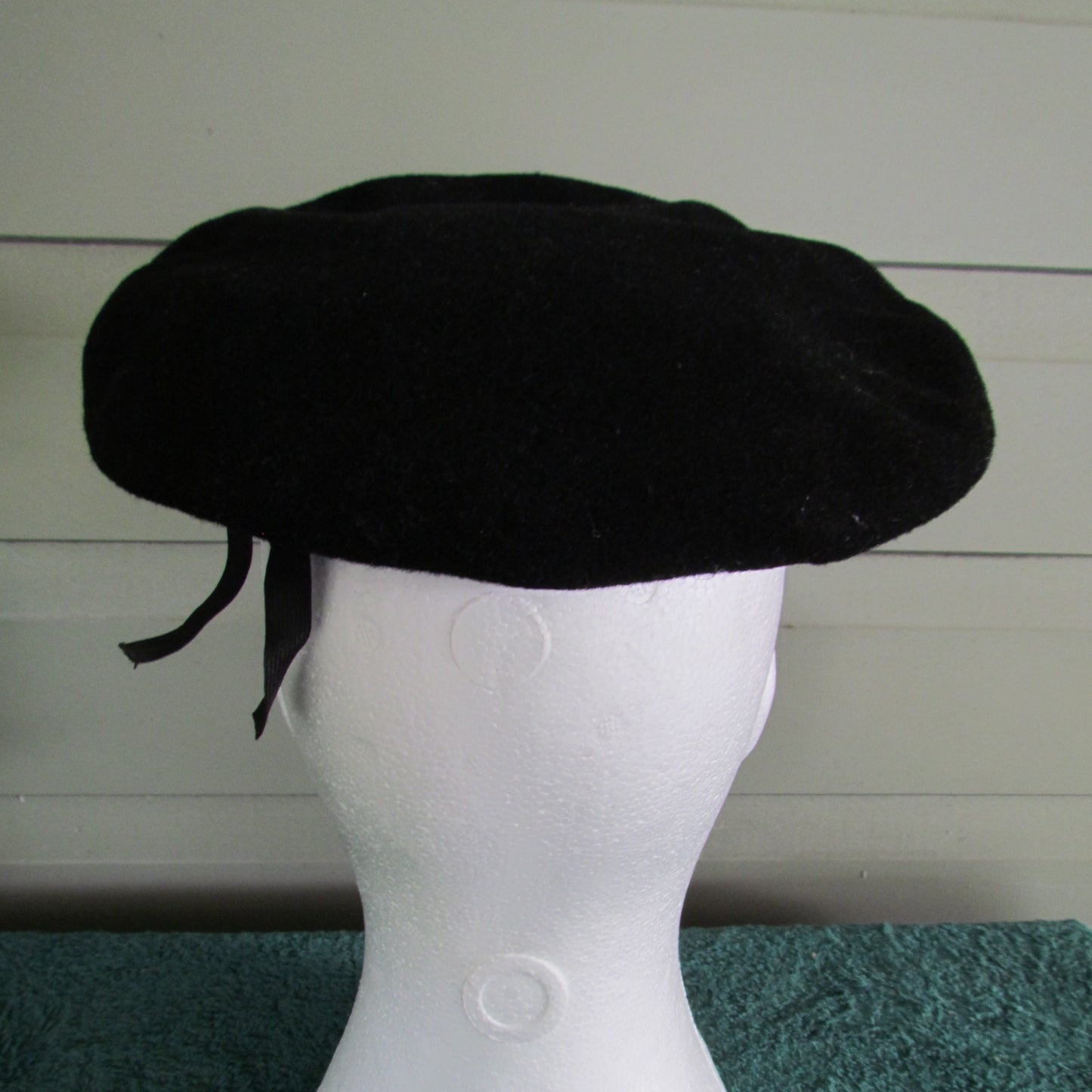 West German Woolen Police Beret Dated 1989