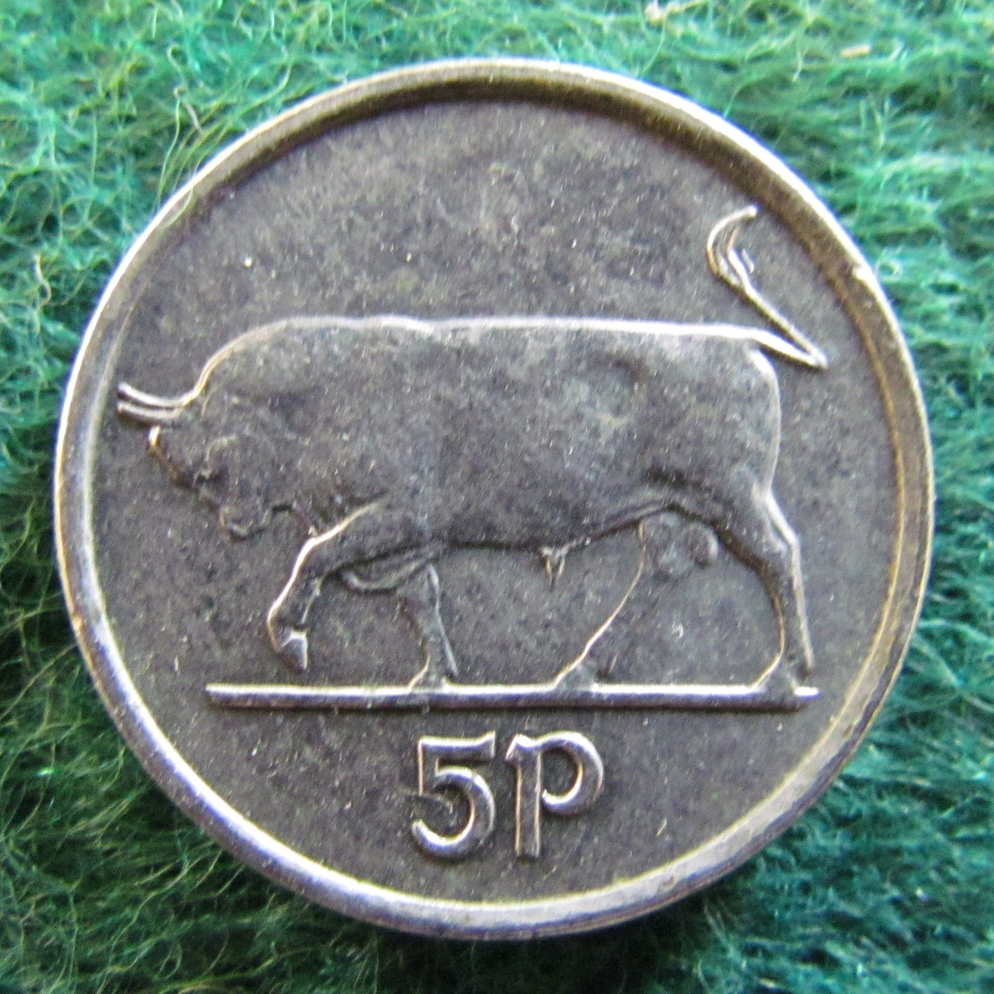 Ireland Eire 1992 5 Pence Coin - Circulated