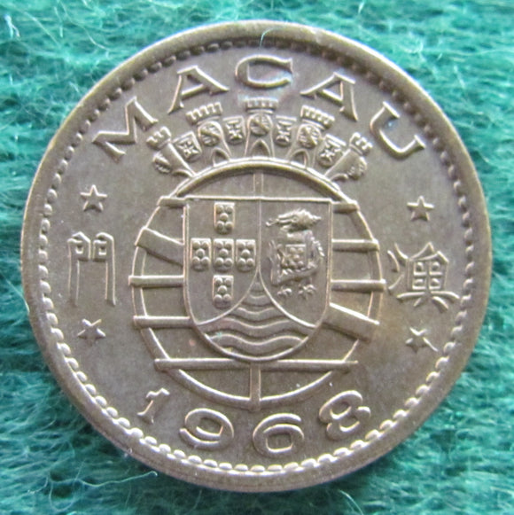 Macau 1968 10 Avos Coin - Circulated