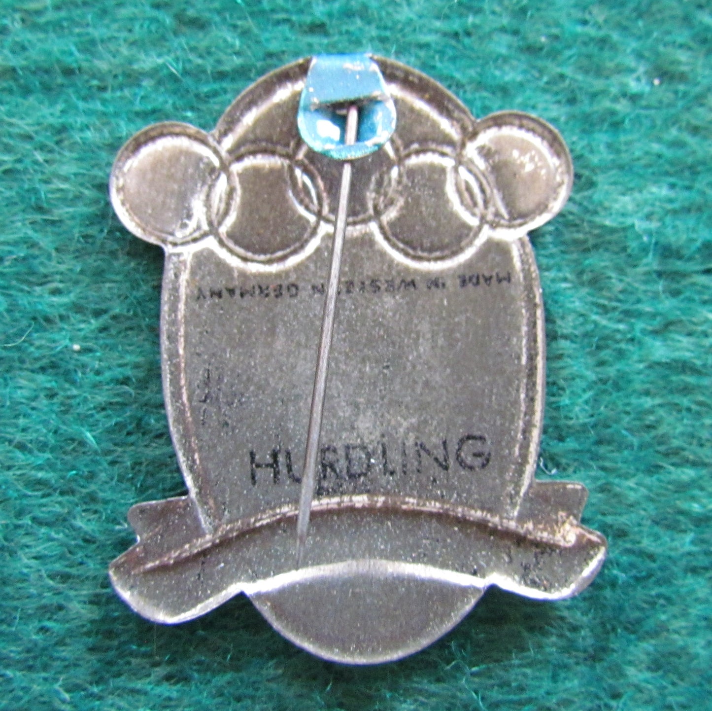 Australian Melbourne 1956 Olympic Games Hurdling Tin Badge