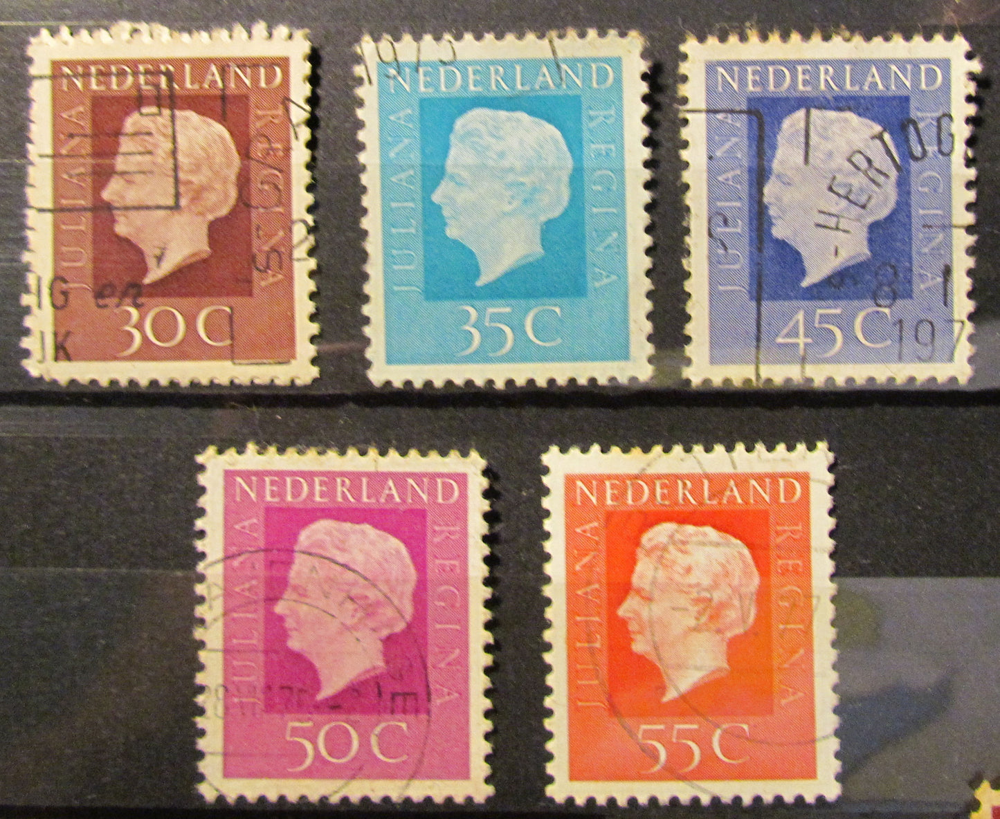 Dutch Netherlands 1969 Queen Juliana Small Format Format Stamp Group (5) Cancelled
