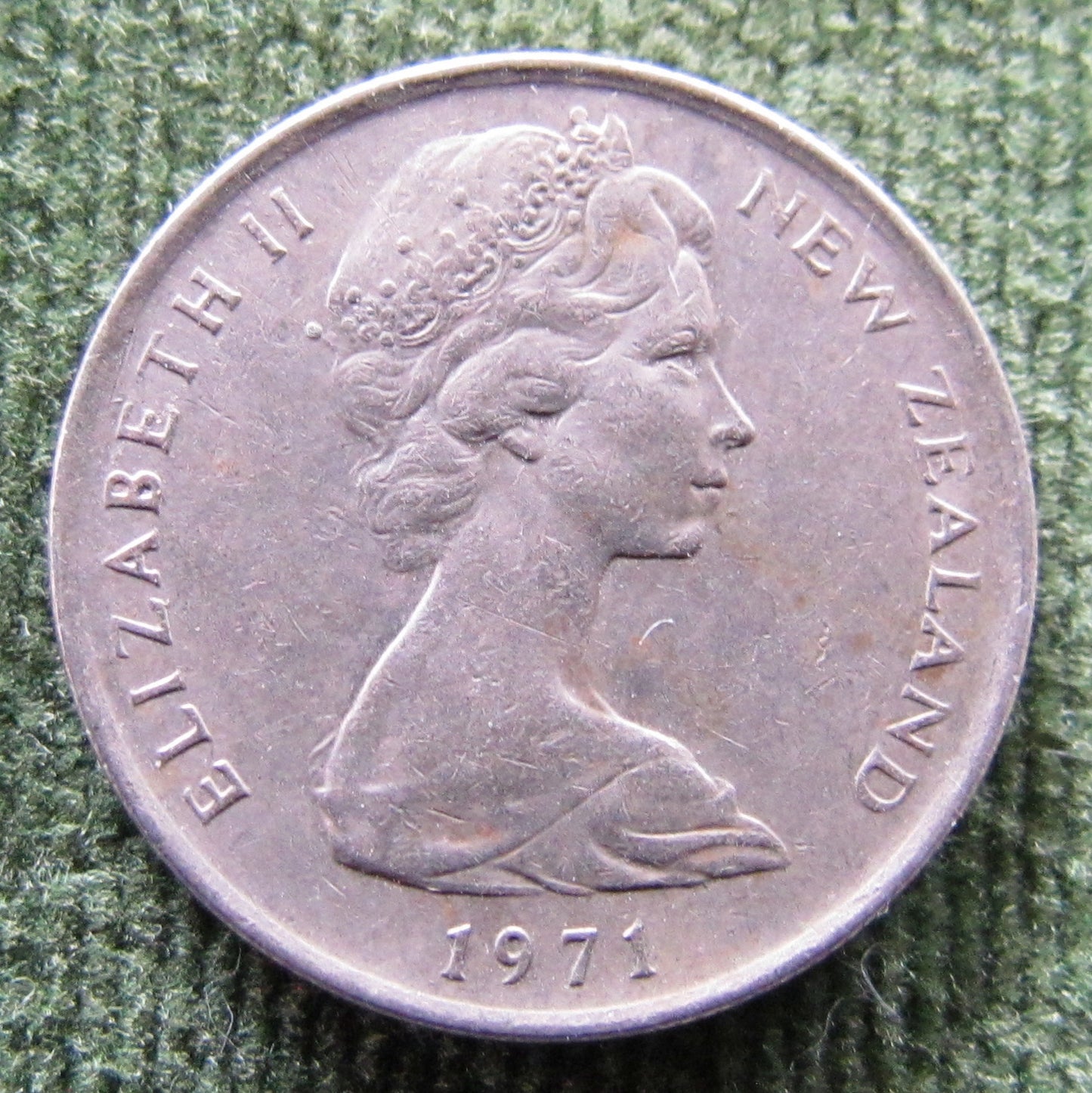 New Zealand 1971 5 Cent Queen Elizabeth II Coin