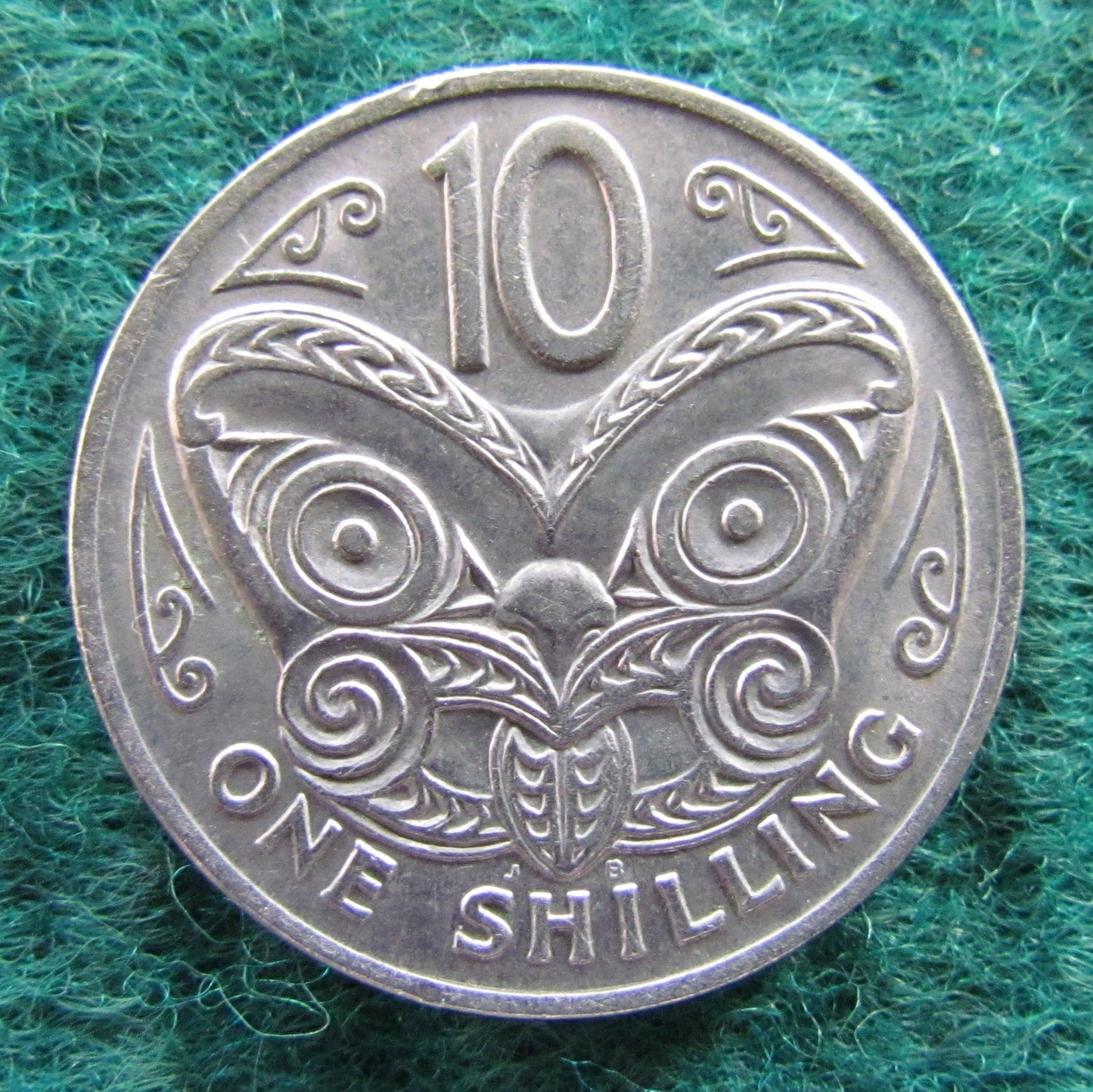 New Zealand 1969 10 Cent Queen Elizabeth Coin