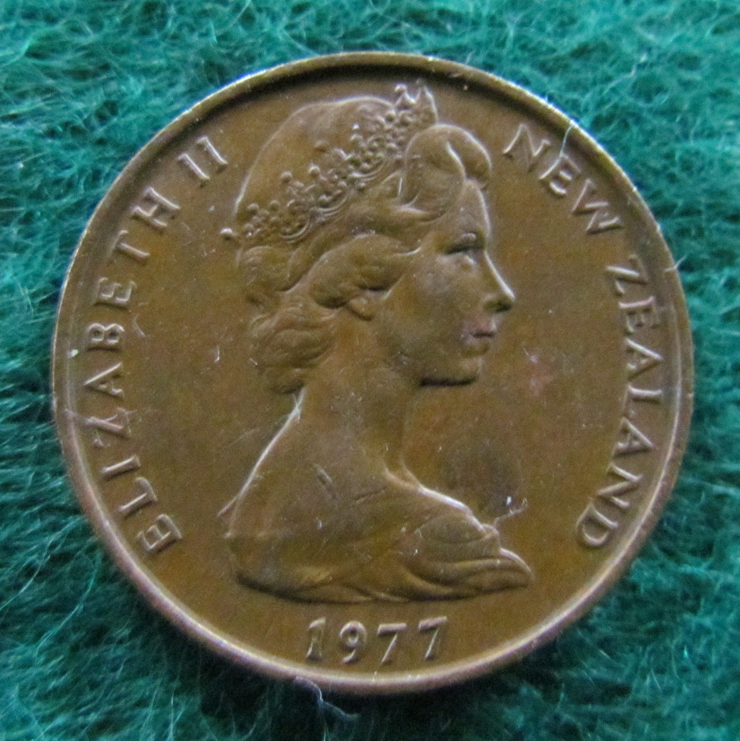 New Zealand 1977 2 Cent Queen Elizabeth II Coin