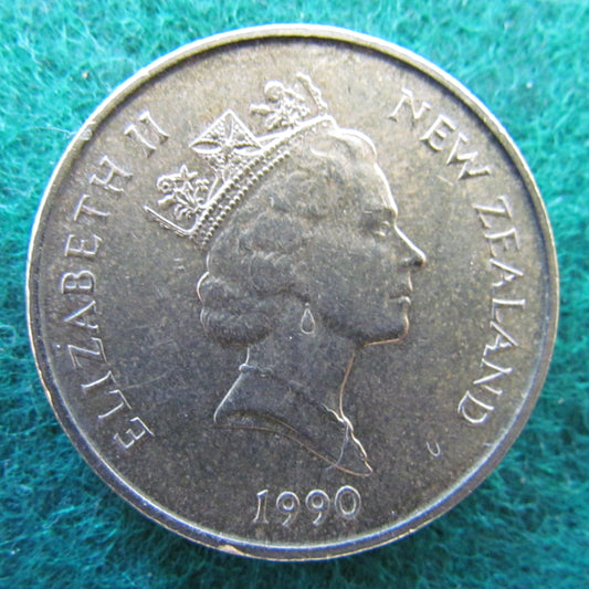 New Zealand 1990 Two Dollar Queen Elizabeth Coin