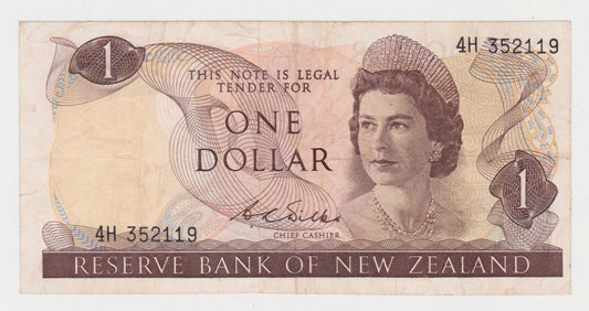 New Zealand 1967 - 1973 1 Dollar Banknote Wilks s/n 4H 352119