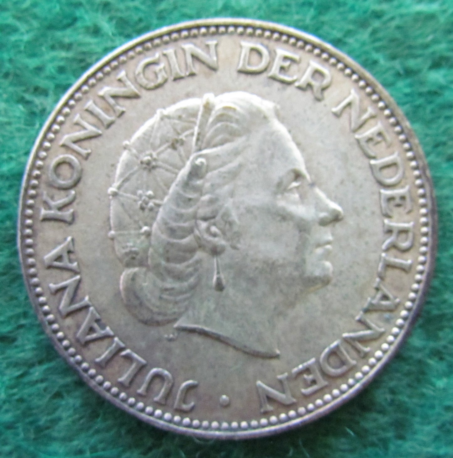 Netherlands 1960 2 1/2 Gulden Juliana Coin