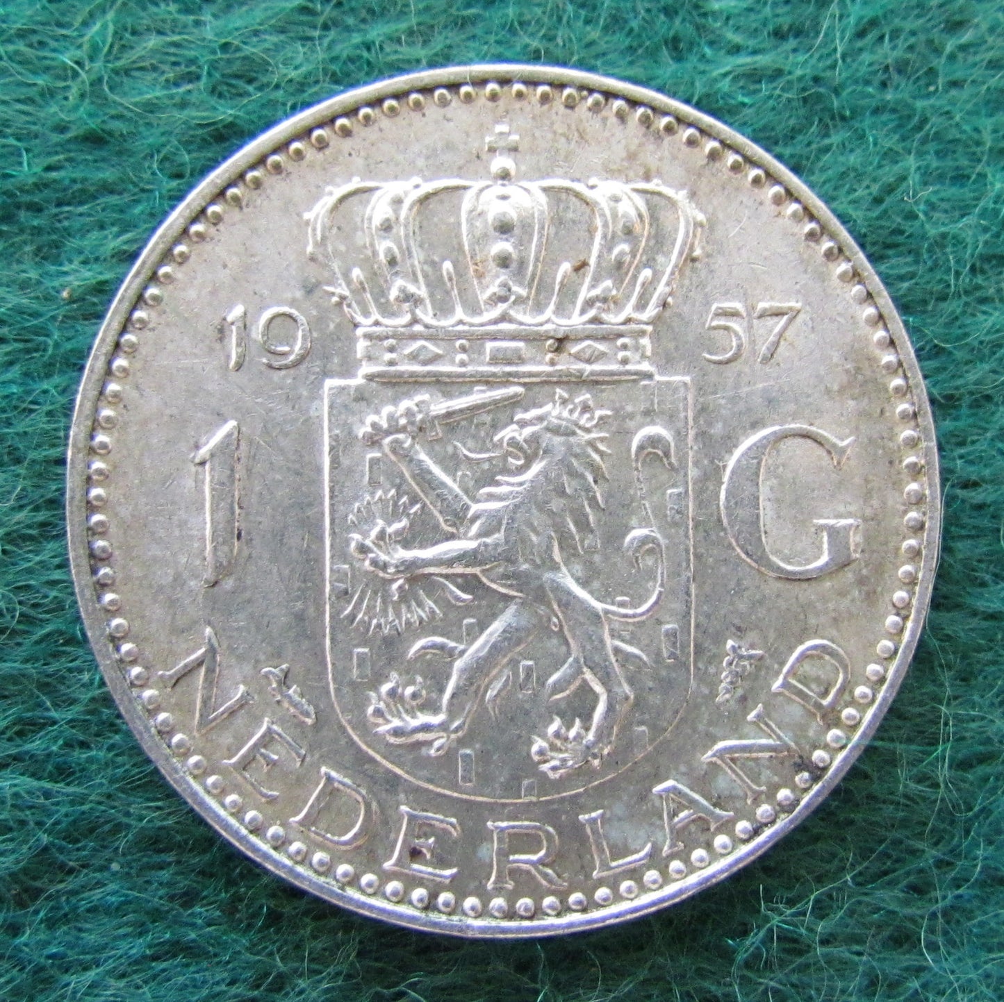 Netherlands 1957 1 Gulden Juliana Coin