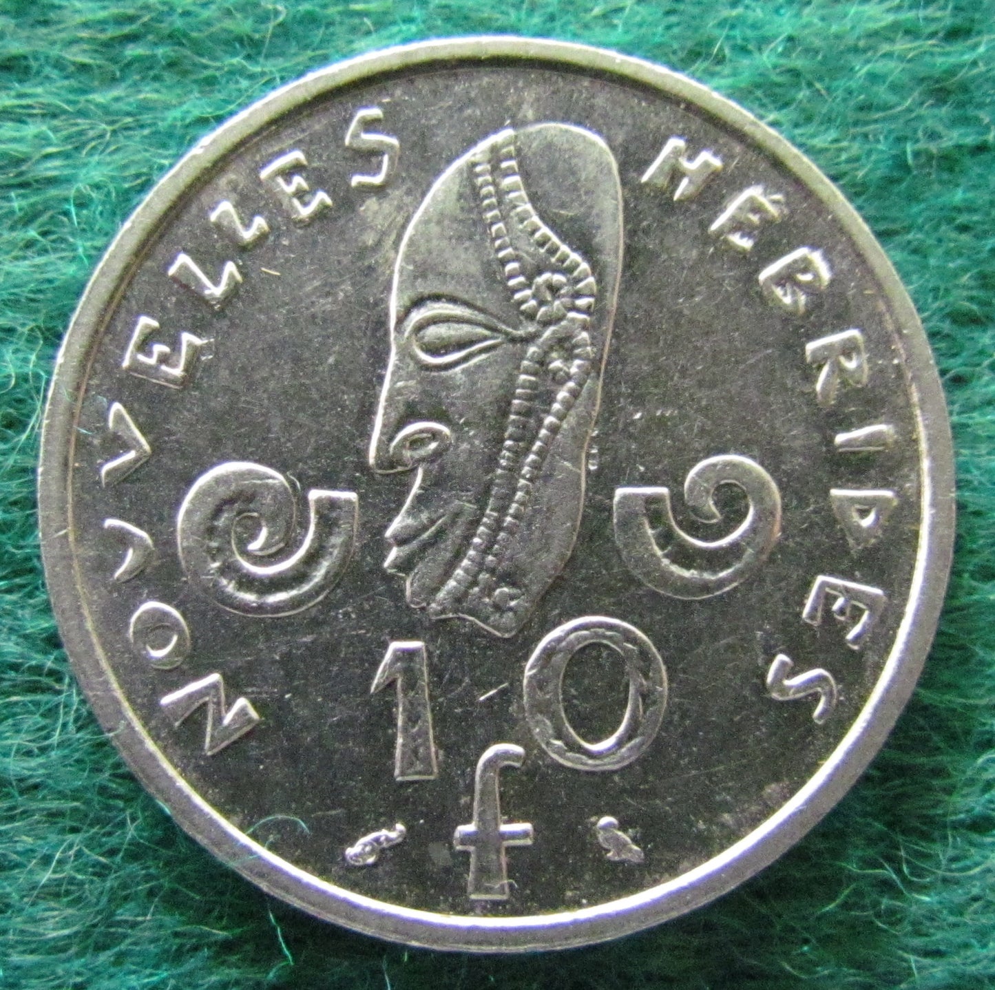 Nouvelle Hebrides 1967 10 Franc Coin