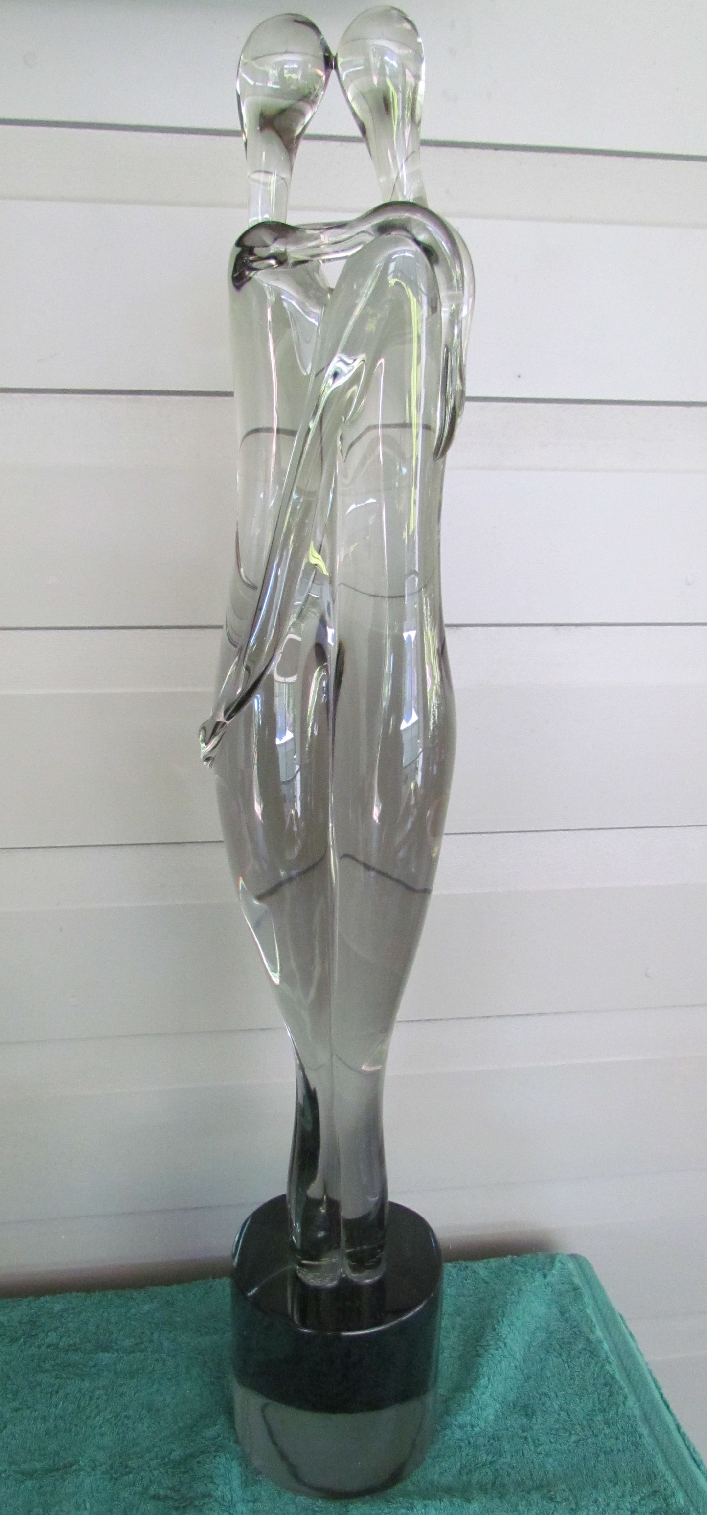 Pino Signoretto Murano Glass Sculpture Of Lovers Embracing 73.5cm Tall From The Markus Gallery