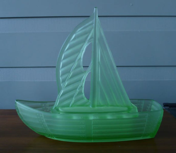 Table centre / float bowl figure in the form of a sailing boat in frosted green citrene glass citrene glass sailing boat SOLD ANOTHER WANTED
