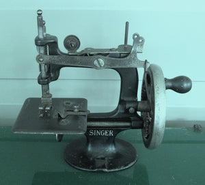 Singer #20 Childs Sewing Machine